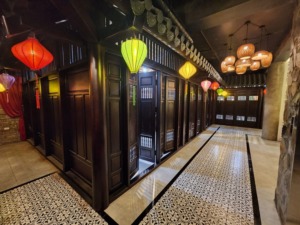 Đôi nét về nhà hàng (không gian, menu):